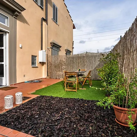 Apartament Vespucci Garden